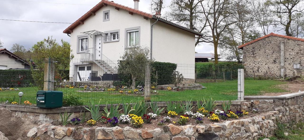 Halte à Veyrac Apartamento Lavoute-sur-Loire Exterior foto